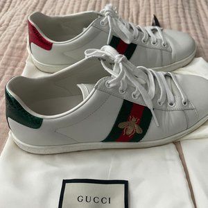Womens Gucci Ace sneakers